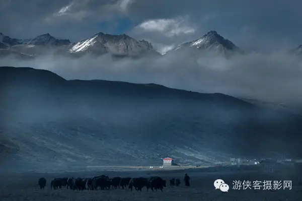 上帝为什么造四川（甘孜国际摄影大赛获奖作品选）