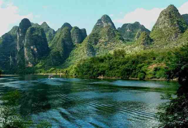 “桂林山水甲天下”之八大必去景点！