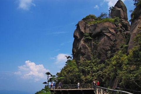 <景德镇-婺源-三清山2日游>瓷都景德镇，仙峰三清山（当地游）