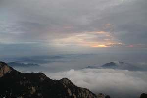 秋天泰山观日出/泰山山顶住宿/十一假期到泰山观日出二日游