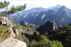 特价上海出发到黄山旅游报价 黄山 黄山西海大峡谷半自助二日游